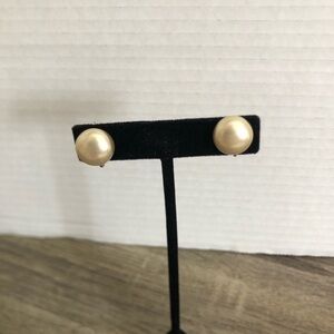 Vtg Faux Pearl Screw Back Earrings